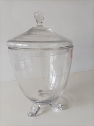 Contenitore in vetro con coperchio