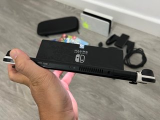 Nintendo Switch OLED+JUEGOS Y ACESORIOS ORIGINAL