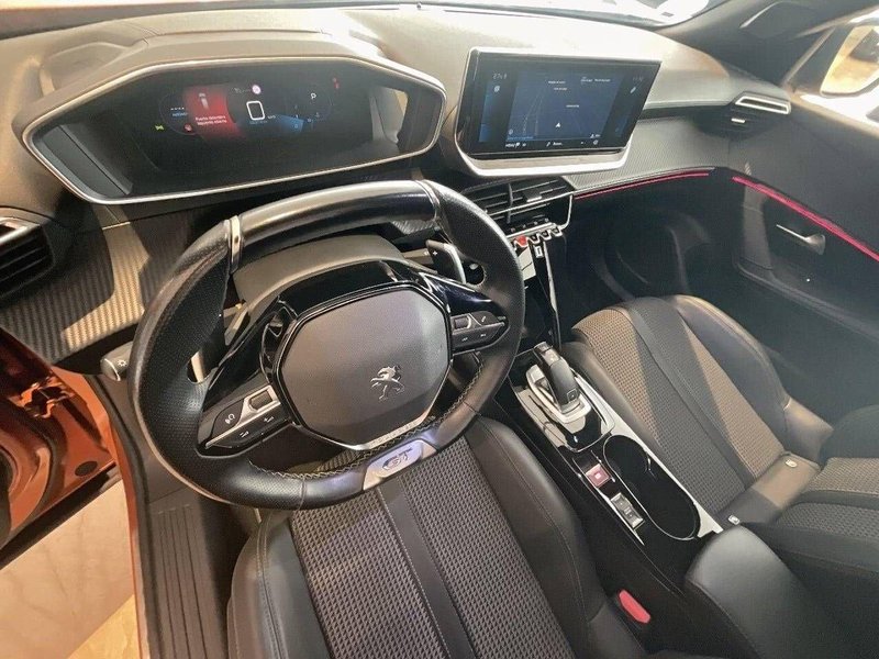 Peugeot 2008 2020, foto 16