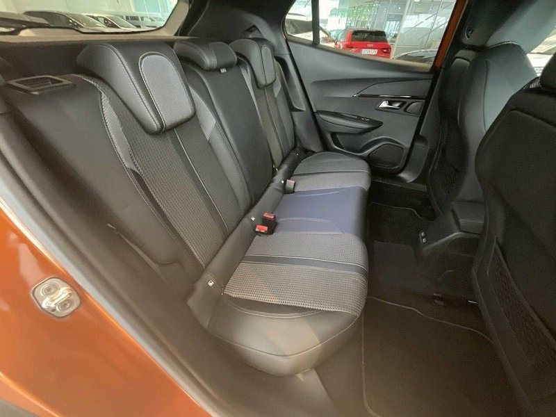 Peugeot 2008 2020, foto 22