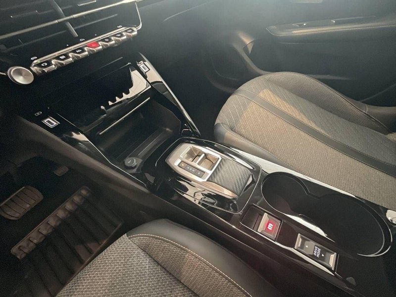 Peugeot 208 2025, foto 15