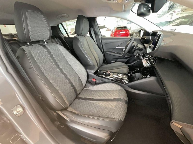 Peugeot 208 2025, foto 18