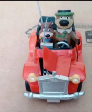 Mebetoys A35 Yogi Bear auto