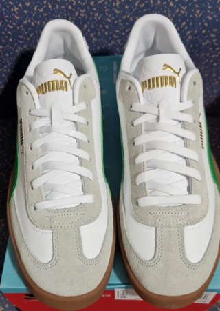 Zapatillas Deportivas Puma Club II Era Dorada.