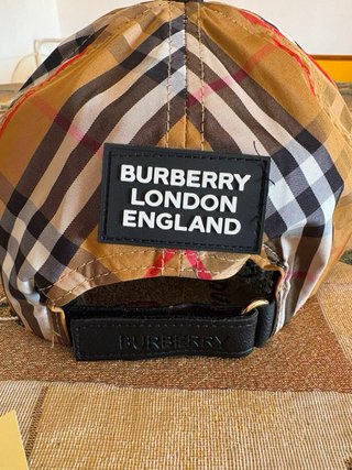 Cappellino Burberry Beige Check