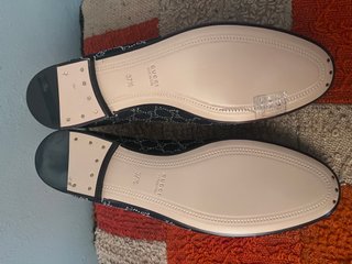 Mocassini Gucci blu con cristalli