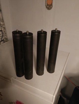 4 patas somier cama  x 10 euros