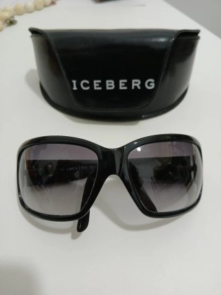 Occhiali da sole vintage Iceberg neri/grigi
