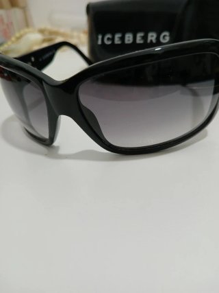 Occhiali da sole vintage Iceberg neri/grigi