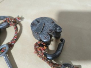2 Candados Antiguos con Llaves