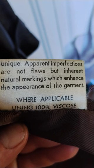 Chaqueta de piel larga negra