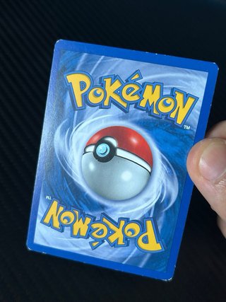 Carta pokemon Voltorb 113/144, set Skyridge.