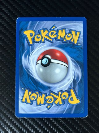 Carta pokemon Voltorb 113/144, set Skyridge.