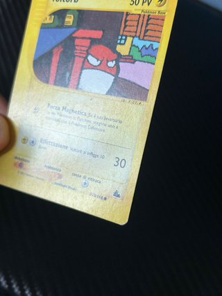 Carta pokemon Voltorb 113/144, set Skyridge.