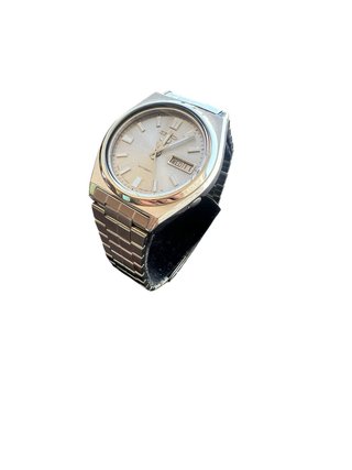 Vintage Seiko 5 Sport Day Date 7009 | Silver Dial
