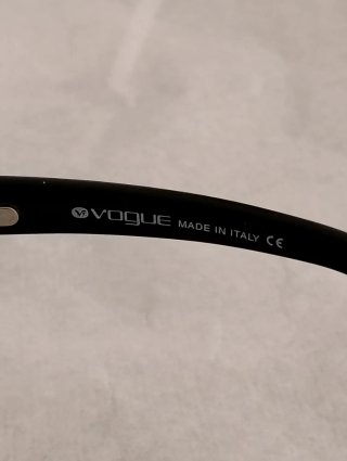 Occhiali da sole Vogue neri
