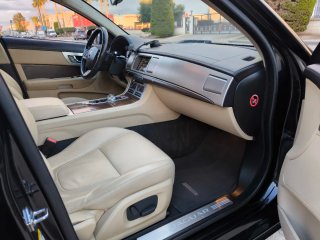 Jaguar XF 2014