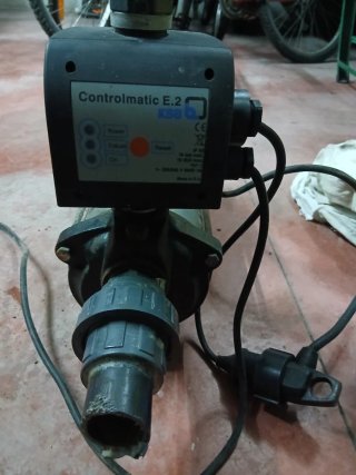 Bomba de agua para regadio huerto