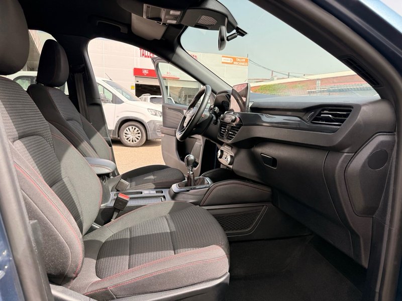 Ford Kuga ST-Line 1.5 EcoBoost 2023, foto 21