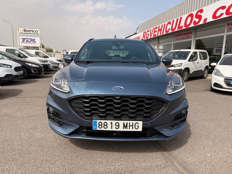 Ford Kuga ST-Line 1.5 EcoBoost 2023, foto 2