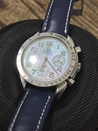 Omega Speedmaster Reduced MOP 3802.70.56