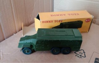 Dinky Toys 677 Veicolo Comando Corazzato