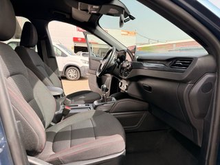 SOLO 249€ MES FORD KUGA ST LINE 150cv 2023