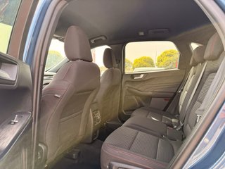 SOLO 249€ MES FORD KUGA ST LINE 150cv 2023