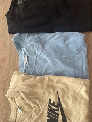 Lote 3 Camisetas Nike y Zara Talla Única