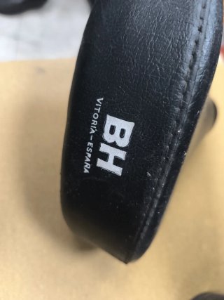 Sedile da bici nero vintage BH