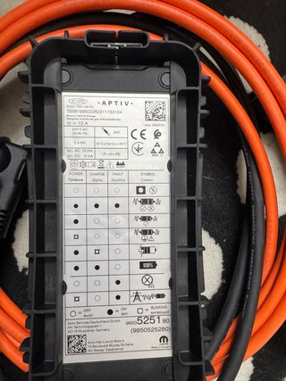 Cavo ricarica auto elettrica domestico Aptiv Mopar