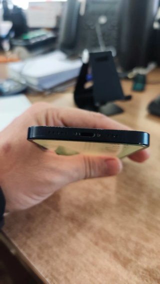 iPhone 12 Negro