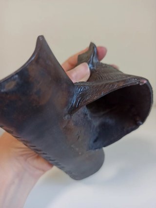 Portaplumas o bolígrafos figura perro de bronce añ