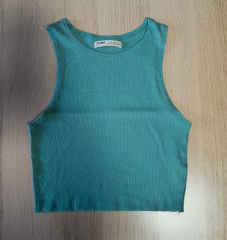 Lote 3 Tops Crop Pull&Bear Talla S