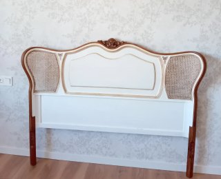 Cabecero vintage madera y ratán