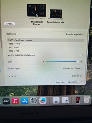 Pantalla Thunderbolt A1407 + MacBook Air 13 A1466