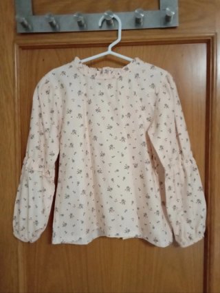 Camisa Doña Carmen floral manga larga beige 5 años