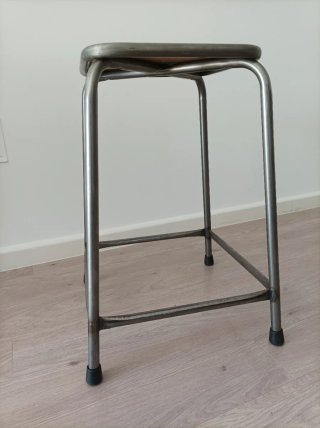 Taburete vintage tubular metal y madera