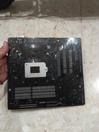 Placa Base Gigabyte GA-B85M-D3H