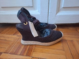 Alpargatas nuevas Zara Marrones