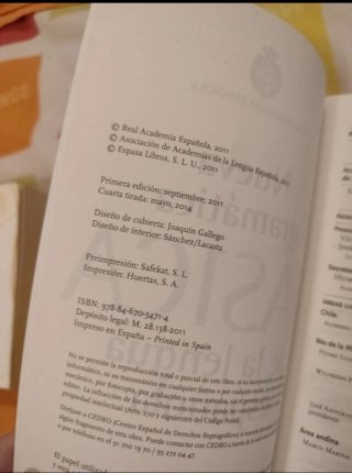 Nueva gramática básica de la lengua española