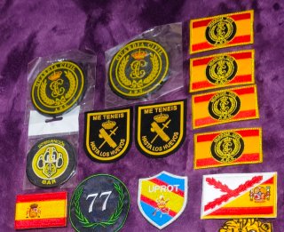Lote 18 Parches Militares Colección