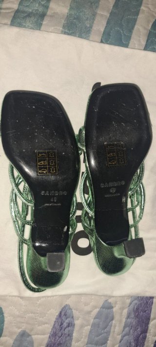 Sandalias Sandro Verde y Plateado