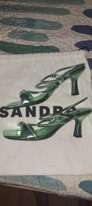 Sandalias Sandro Verde y Plateado