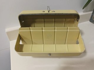 Caja archivador metal diseño italiano