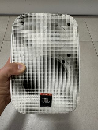 Altavoz JBL Control 1 Pro Beige o blanco