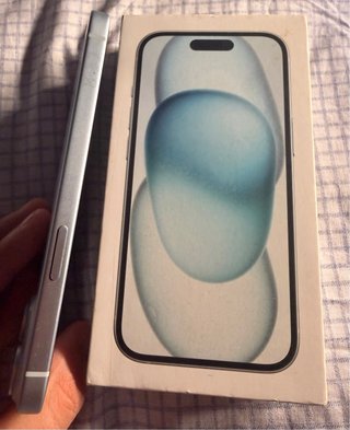 iPhone 15 128GB Azul