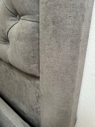 Cabecero tapizado 135cm gris