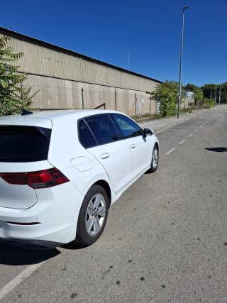 Volkswagen Golf 2021