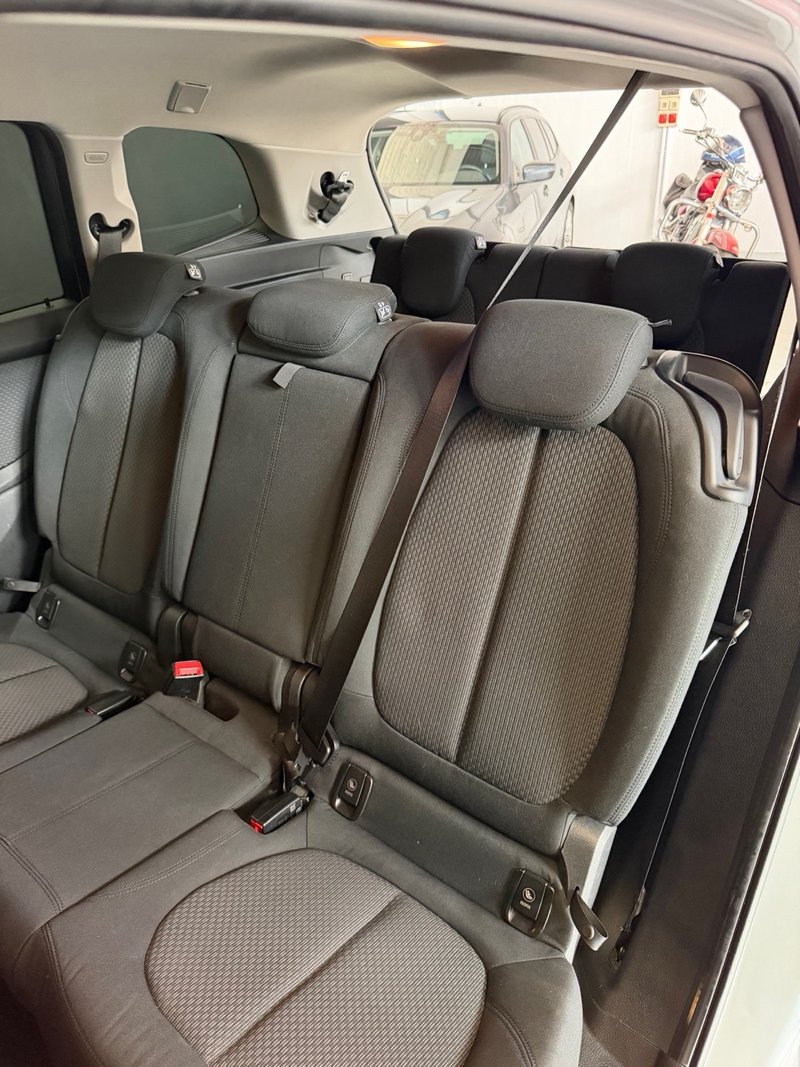 BMW Serie 2 2021, foto 16